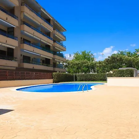 Apartamento Levante Apartman *